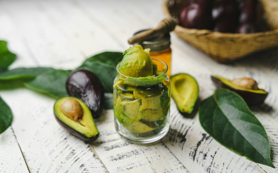 Avocadoöl: Wundermittel für strahlende Haut und gesundes Haar